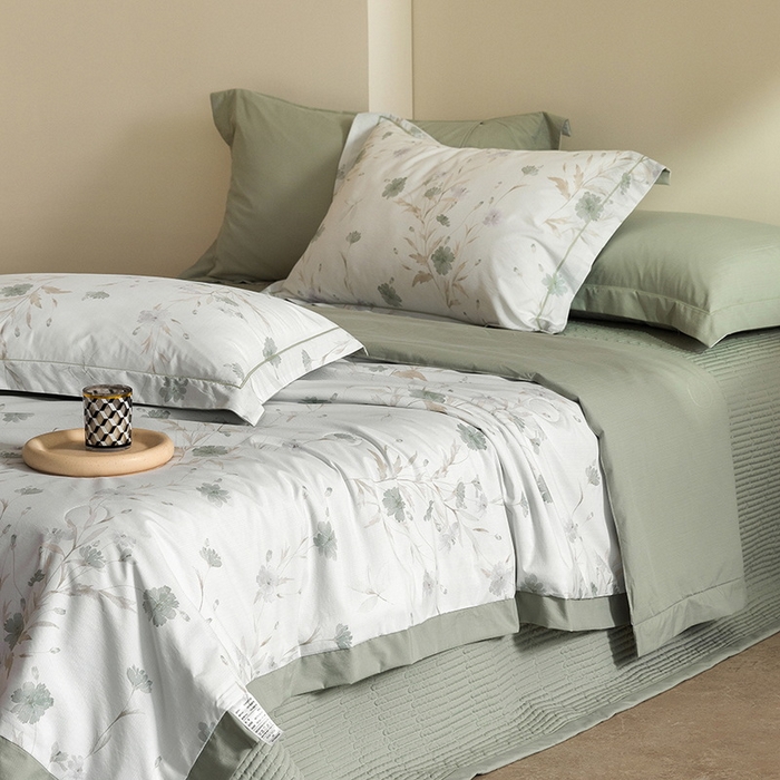 91家纺网 家纺一手货源 找家纺 立奥被业 2026新品冰丝棉夏被四件套竹节纱夏被四件套 翠韵春晓-绿