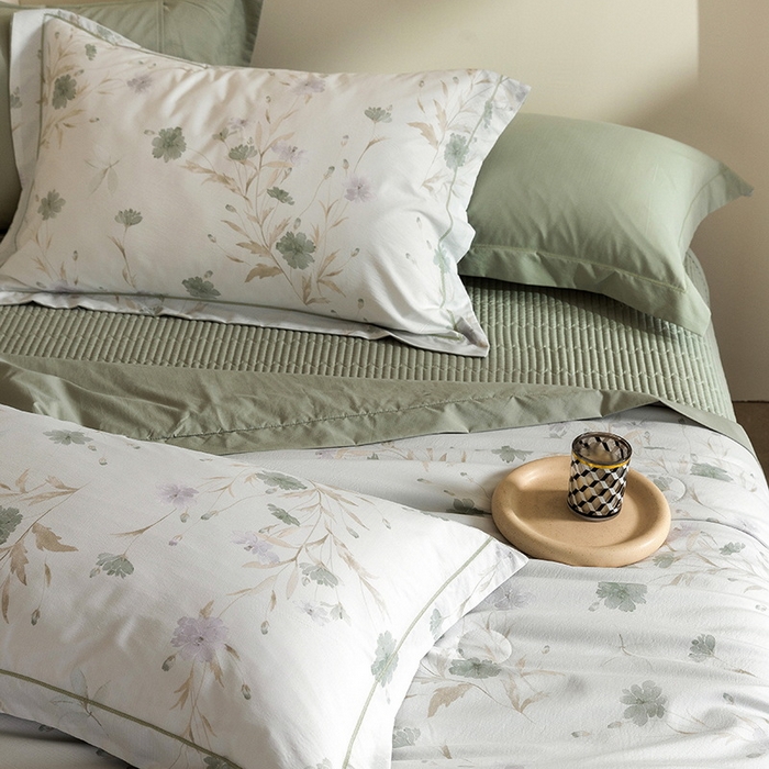 91家纺网 家纺一手货源 找家纺 立奥被业 2026新品冰丝棉夏被四件套竹节纱夏被四件套 翠韵春晓-绿