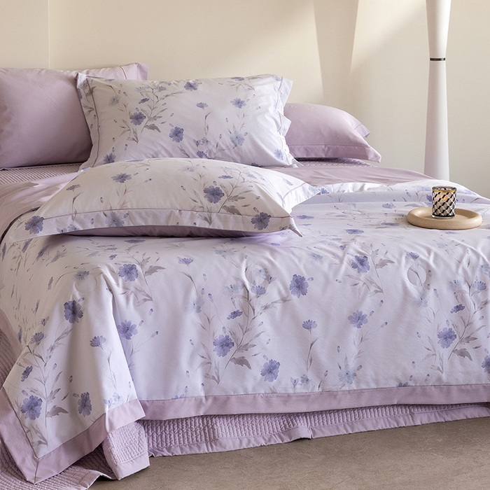 91家纺网 家纺一手货源 找家纺 立奥被业 2026新品冰丝棉夏被四件套竹节纱夏被四件套 翠韵春晓-紫