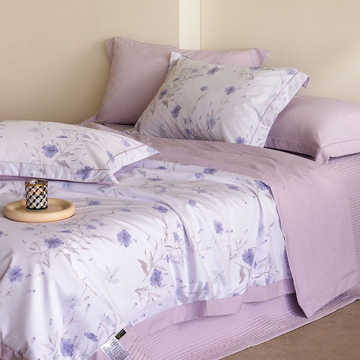 91家纺网 家纺一手货源 找家纺 立奥被业 2026新品冰丝棉夏被四件套竹节纱夏被四件套 翠韵春晓-紫