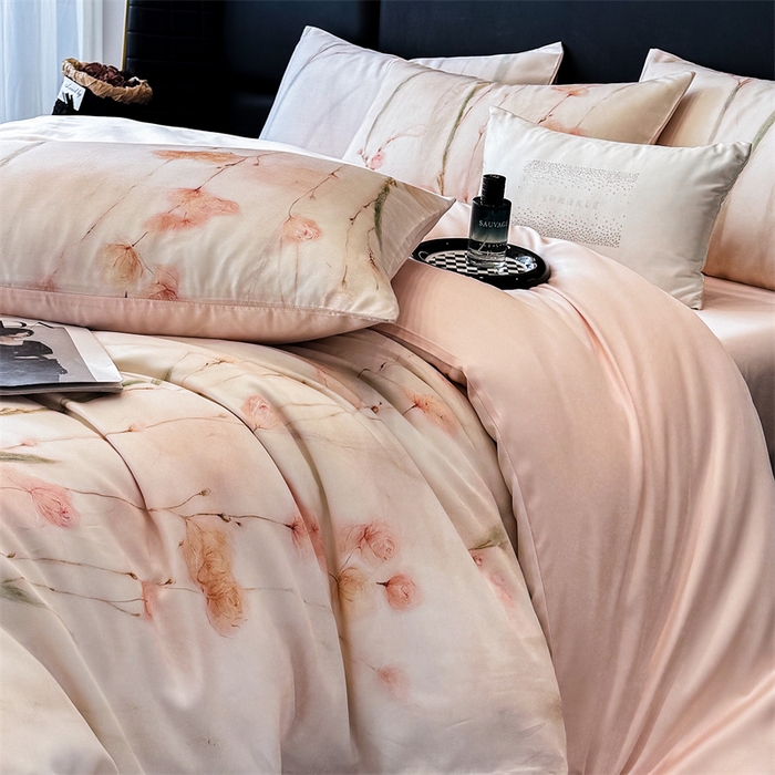 91家纺网 家纺一手货源 找家纺 优贝家纺 2026新款100%莱赛尔天丝面料数码印花四件套 粉色竹花