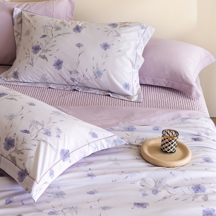 91家纺网 家纺一手货源 找家纺 立奥被业 2026新品冰丝棉夏被四件套竹节纱夏被四件套 翠韵春晓-紫