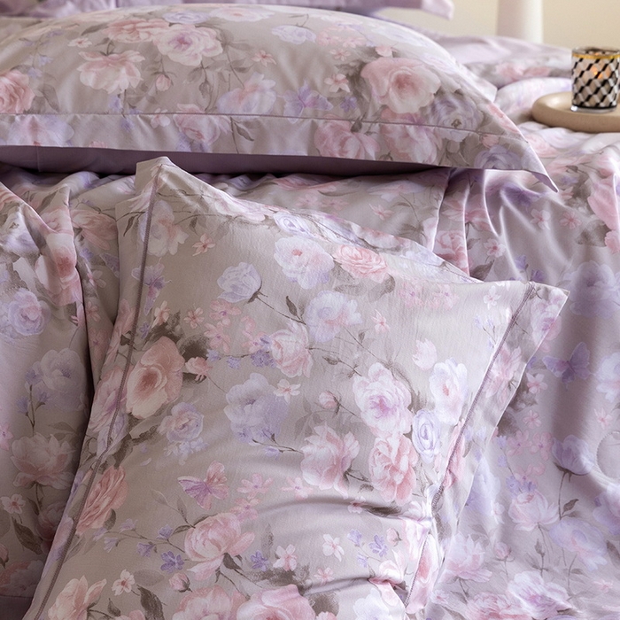 91家纺网 家纺一手货源 找家纺 立奥被业 2026新品冰丝棉夏被四件套竹节纱夏被四件套 风语花序-紫