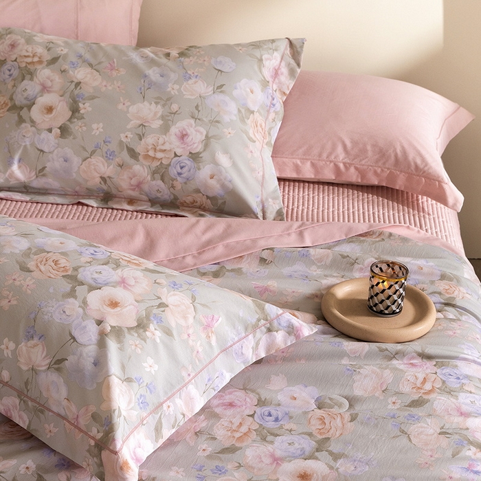 91家纺网 家纺一手货源 找家纺 立奥被业 2026新品冰丝棉夏被四件套竹节纱夏被四件套 风语花絮-粉