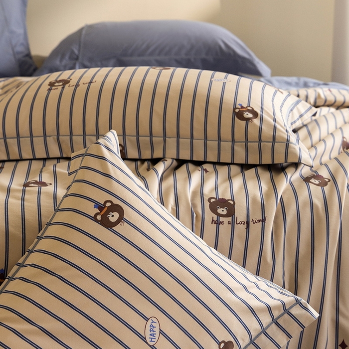 91家纺网 家纺一手货源 找家纺 立奥被业 2026新品冰丝棉夏被四件套竹节纱夏被四件套 欢乐熊宝-蓝