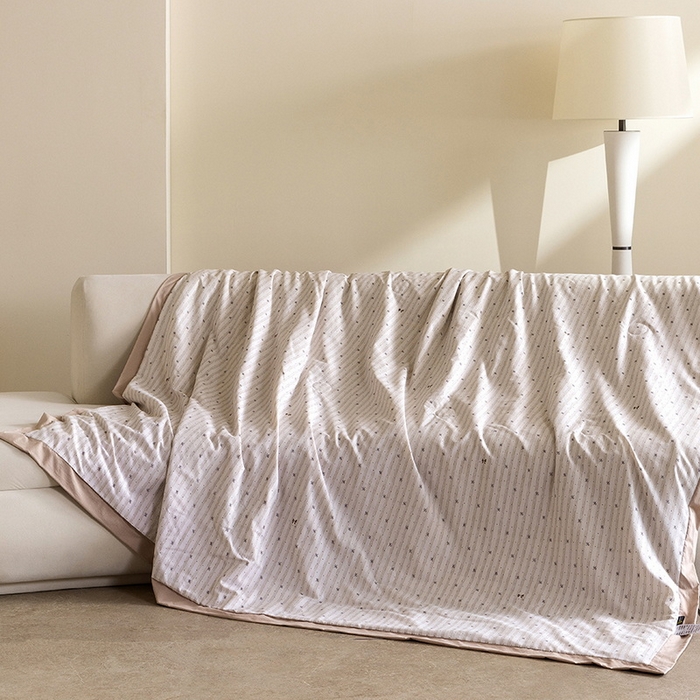 91家纺网 家纺一手货源 找家纺 立奥被业 2026新品冰丝棉夏被四件套竹节纱夏被四件套 结梦浮点-咖