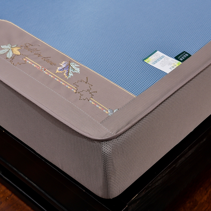 91家纺网 家纺一手货源 找家纺 小牛席业 2026新款小千鸟格枫叶款（床笠款）抗菌席凉席藤席冰藤席冰丝席草席竹席乳胶席凉感豆豆席 小千鸟格-枫叶抗菌席（床笠款）蓝色