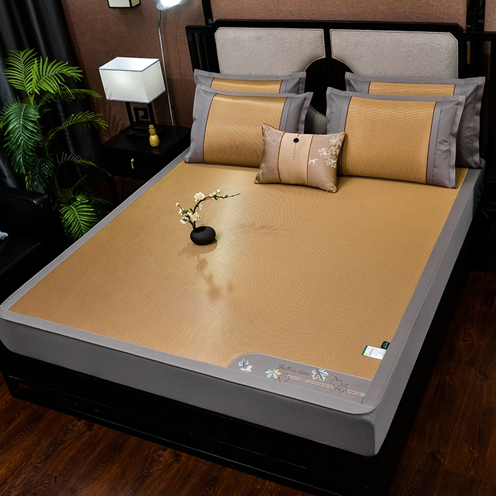 91家纺网 家纺一手货源 找家纺 小牛席业 2026新款小千鸟格枫叶款（床笠款）抗菌席凉席藤席冰藤席冰丝席草席竹席乳胶席凉感豆豆席 小千鸟格-枫叶抗菌席（床笠款）咖色