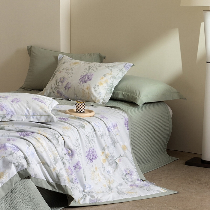 91家纺网 家纺一手货源 找家纺 立奥被业 2026新品冰丝棉夏被四件套竹节纱夏被四件套 静籁之息-绿