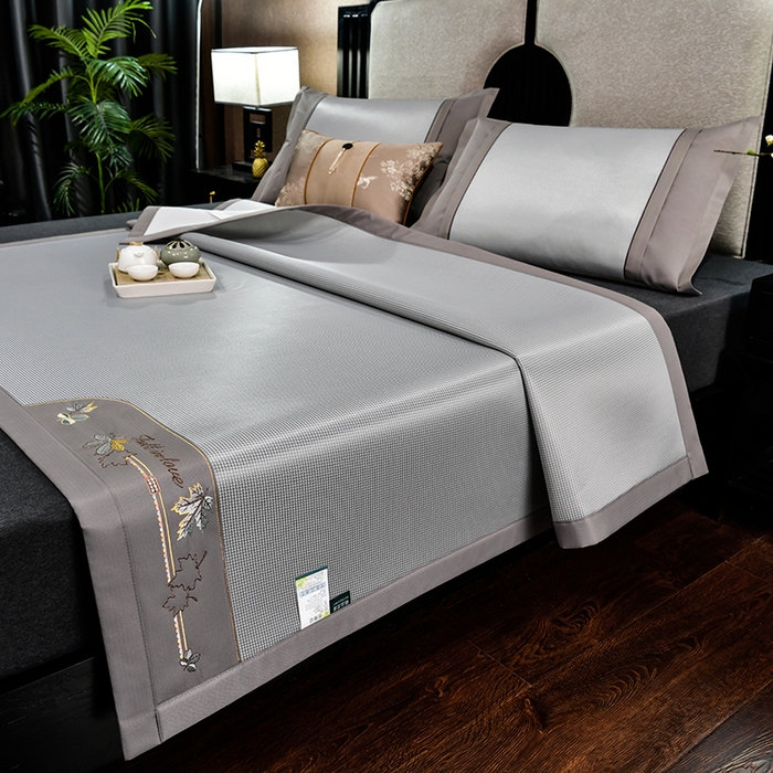 91家纺网 家纺一手货源 找家纺 （总）小牛席业 2026新款小千鸟格枫叶款轻奢风抗菌席凉席藤席冰藤席冰丝席草席竹席乳胶席凉感豆豆席