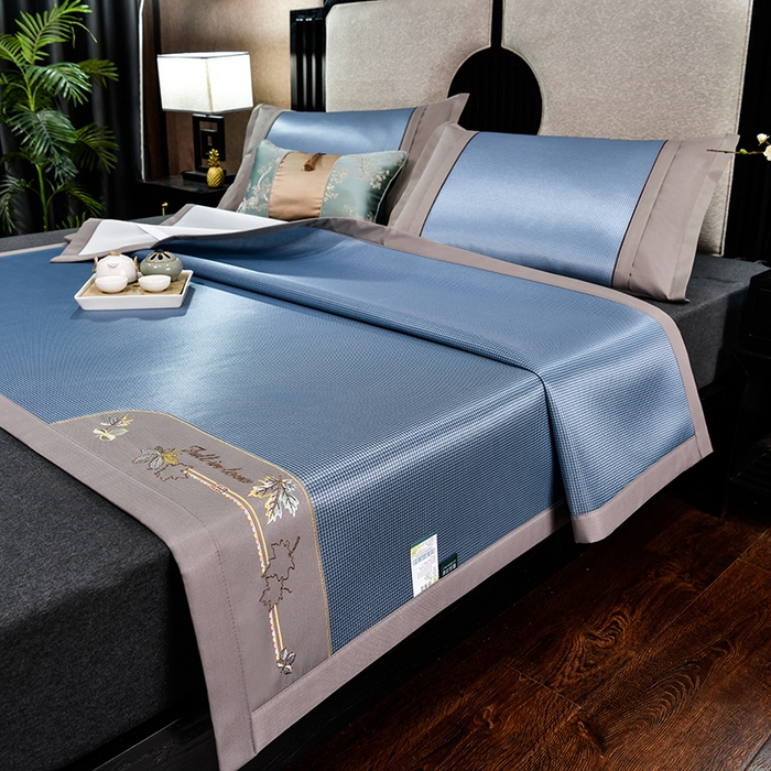 91家纺网 家纺一手货源 找家纺 （总）小牛席业 2026新款小千鸟格枫叶款轻奢风抗菌席凉席藤席冰藤席冰丝席草席竹席乳胶席凉感豆豆席