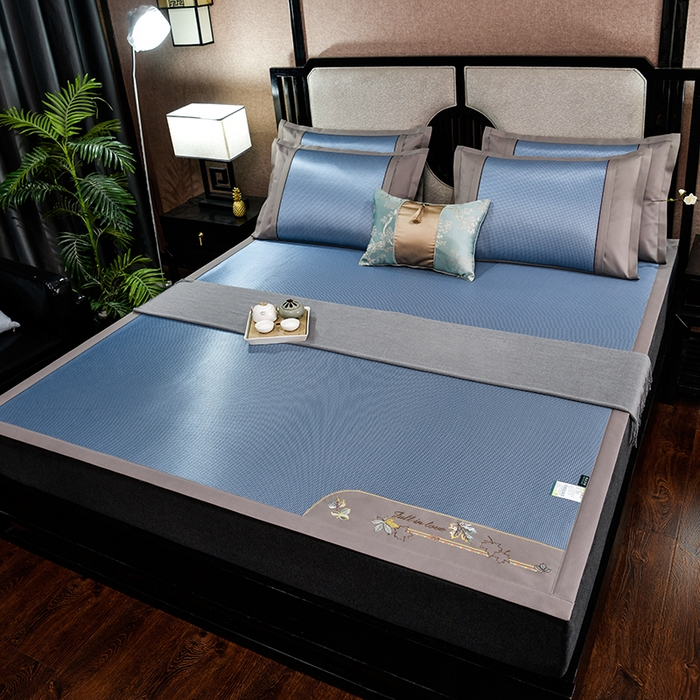 91家纺网 家纺一手货源 找家纺 小牛席业 2026新款小千鸟格枫叶款轻奢风抗菌席凉席藤席冰藤席冰丝席草席竹席乳胶席凉感豆豆席 小千鸟格-枫叶抗菌席（蓝色）