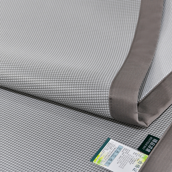 91家纺网 家纺一手货源 找家纺 小牛席业 2026新款小千鸟格枫叶款轻奢风抗菌席凉席藤席冰藤席冰丝席草席竹席乳胶席凉感豆豆席 小千鸟格-枫叶抗菌席（灰色）