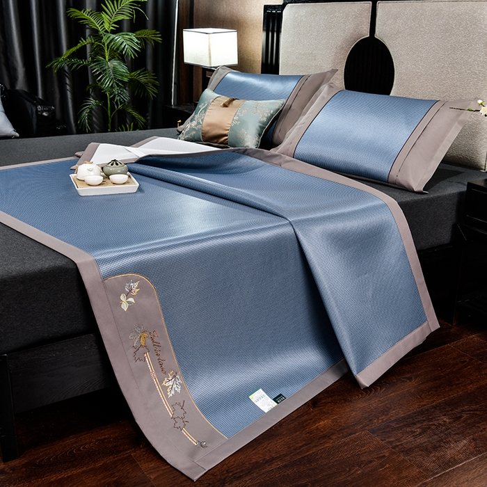 91家纺网 家纺一手货源 找家纺 小牛席业 2026新款小千鸟格枫叶款轻奢风抗菌席凉席藤席冰藤席冰丝席草席竹席乳胶席凉感豆豆席 小千鸟格-枫叶抗菌席（蓝色）