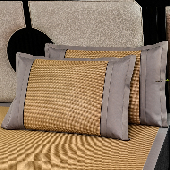 91家纺网 家纺一手货源 找家纺 小牛席业 2026新款小千鸟格枫叶款轻奢风抗菌席凉席藤席冰藤席冰丝席草席竹席乳胶席凉感豆豆席 小千鸟格-枫叶抗菌席（咖色）