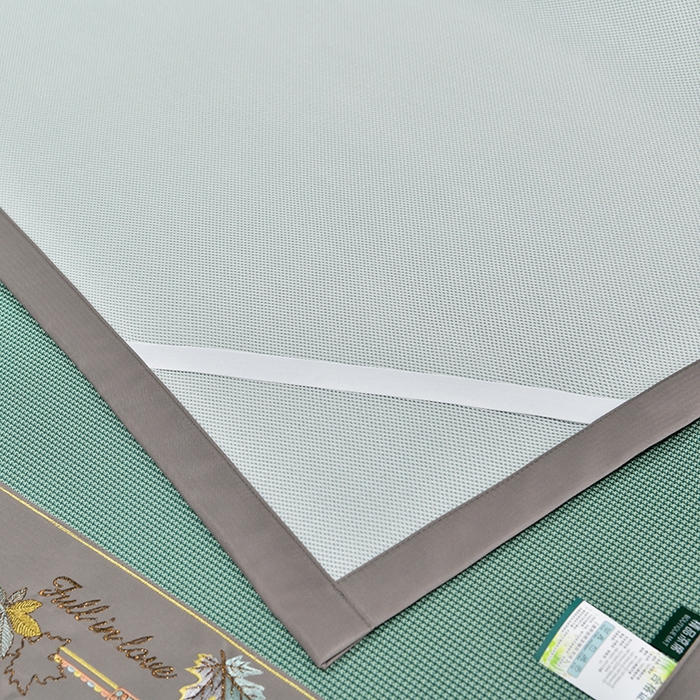 91家纺网 家纺一手货源 找家纺 小牛席业 2026新款小千鸟格枫叶款轻奢风抗菌席凉席藤席冰藤席冰丝席草席竹席乳胶席凉感豆豆席 小千鸟格-枫叶抗菌席（绿色）