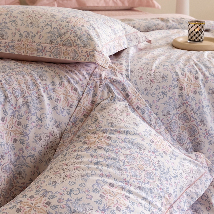 91家纺网 家纺一手货源 找家纺 立奥被业 2026新品冰丝棉夏被四件套竹节纱夏被四件套 克罗之心-粉