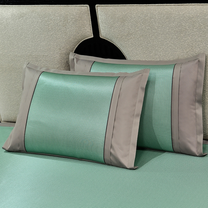 91家纺网 家纺一手货源 找家纺 小牛席业 2026新款小千鸟格枫叶款轻奢风抗菌席凉席藤席冰藤席冰丝席草席竹席乳胶席凉感豆豆席 小千鸟格-枫叶抗菌席（绿色）