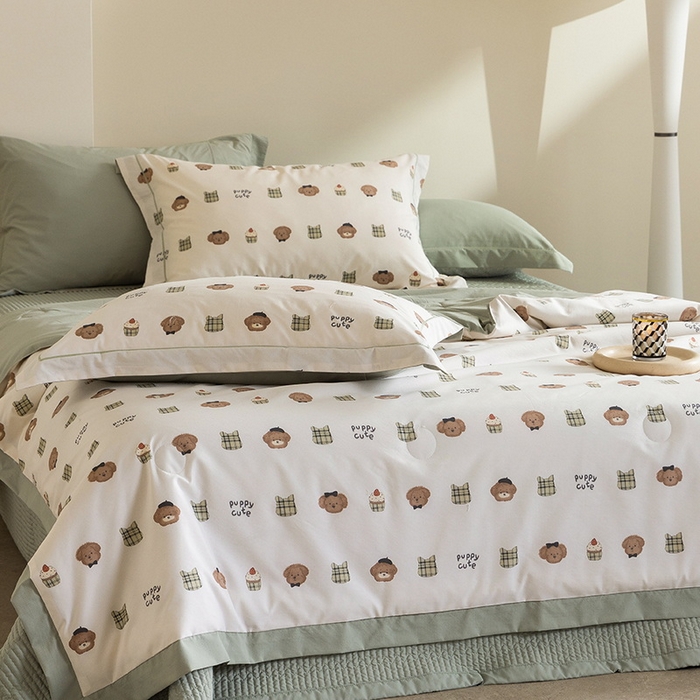 91家纺网 家纺一手货源 找家纺 立奥被业 2026新品冰丝棉夏被四件套竹节纱夏被四件套 萌首星罗-绿