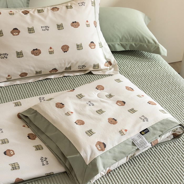 91家纺网 家纺一手货源 找家纺 立奥被业 2026新品冰丝棉夏被四件套竹节纱夏被四件套 萌首星罗-绿