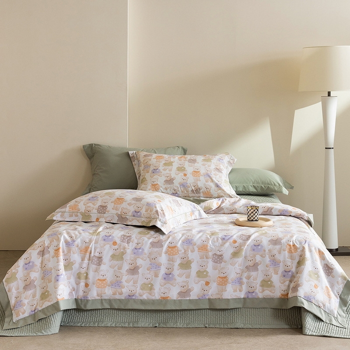 91家纺网 家纺一手货源 找家纺 立奥被业 2026新品冰丝棉夏被四件套竹节纱夏被四件套 蜜糖熊岛-绿