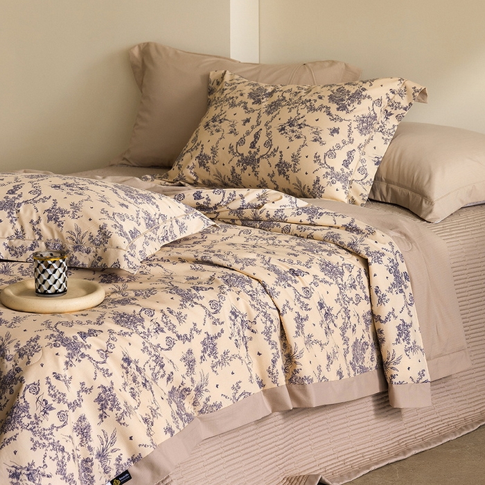 91家纺网 家纺一手货源 找家纺 立奥被业 2026新品冰丝棉夏被四件套竹节纱夏被四件套 青藤絮语-咖