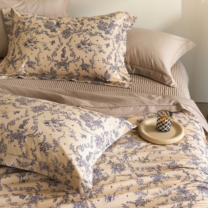 91家纺网 家纺一手货源 找家纺 立奥被业 2026新品冰丝棉夏被四件套竹节纱夏被四件套 青藤絮语-咖