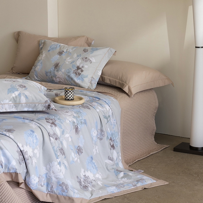 91家纺网 家纺一手货源 找家纺 立奥被业 2026新品冰丝棉夏被四件套竹节纱夏被四件套 水墨江南-咖