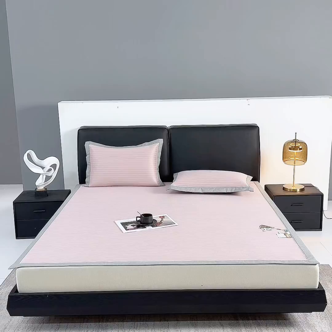 91家纺网 家纺一手货源 找家纺 小牛席业 2026新款无印风纯色凉感冰丝系列-床席款凉席藤席冰藤席冰丝席竹席乳胶席凉感豆豆席草席空调席 粉色