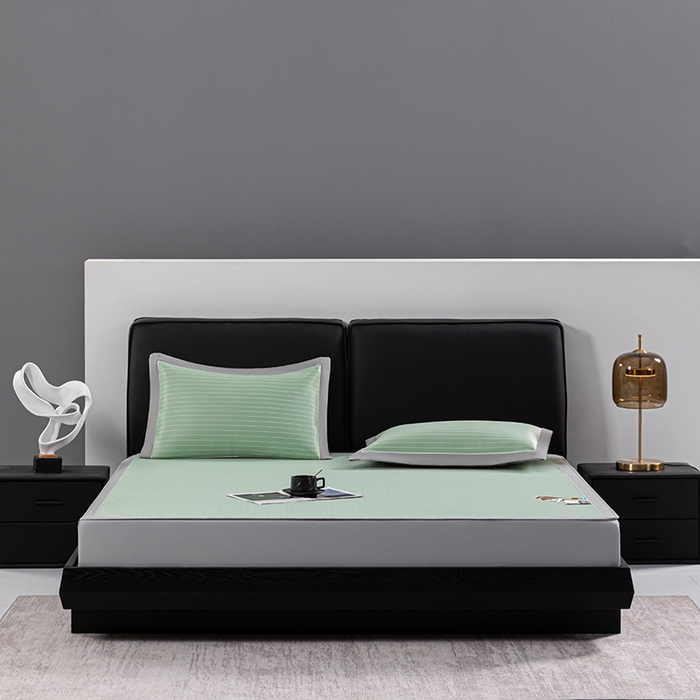 91家纺网 家纺一手货源 找家纺 小牛席业 2026新款无印风纯色凉感冰丝系列（床笠款）凉席藤席冰藤席冰丝席竹席乳胶席凉感豆豆席草席空调席 绿色