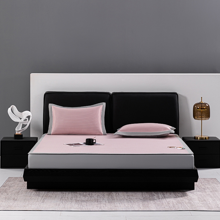 91家纺网 家纺一手货源 找家纺 小牛席业 2026新款无印风纯色凉感冰丝系列（床笠款）凉席藤席冰藤席冰丝席竹席乳胶席凉感豆豆席草席空调席 粉色