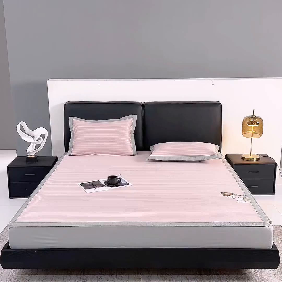 91家纺网 家纺一手货源 找家纺 小牛席业 2026新款无印风纯色凉感冰丝系列（床笠款）凉席藤席冰藤席冰丝席竹席乳胶席凉感豆豆席草席空调席 粉色