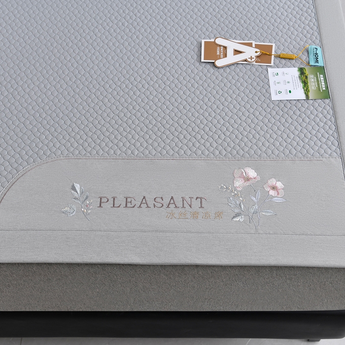 91家纺网 家纺一手货源 找家纺 小牛席业 2026款3D按摩-鲜花冷感豆豆席系列藤席冰藤席冰丝席可机洗凉感冰丝席豆豆席PE霸王藤席 灰色