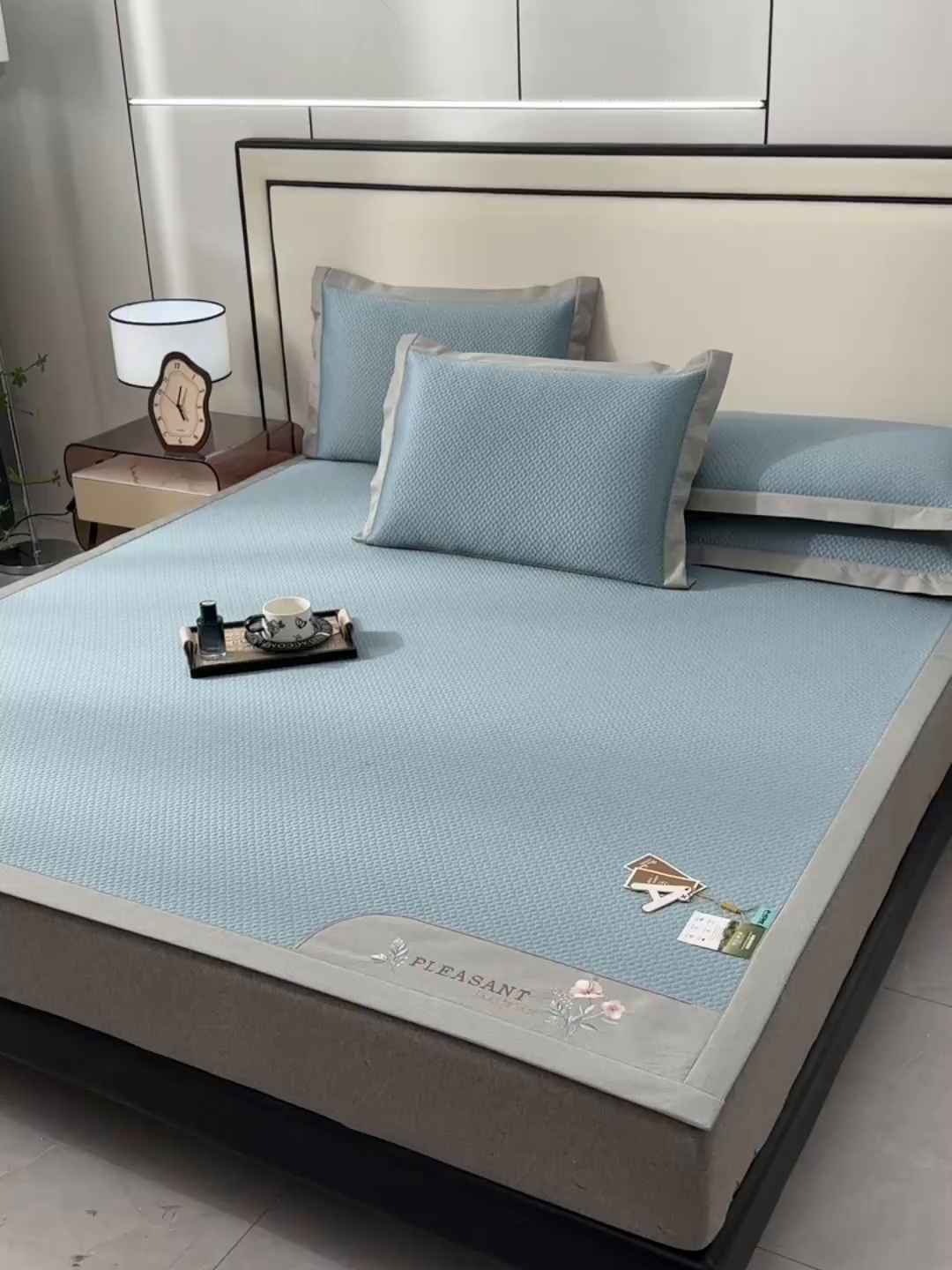 91家纺网 家纺一手货源 找家纺 小牛席业 2026款3D按摩-鲜花冷感豆豆席系列藤席冰藤席冰丝席可机洗凉感冰丝席豆豆席PE霸王藤席 蓝色