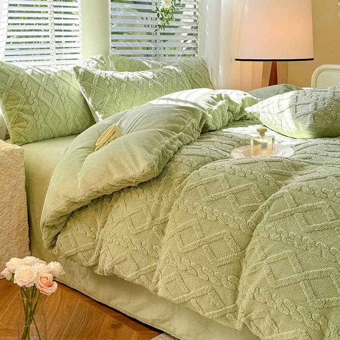 91家纺网 家纺一手货源 找家纺 沐珩家纺 2026新款亲肤舒适加厚保暖塔芙绒牛奶绒系列四件套 香草绿