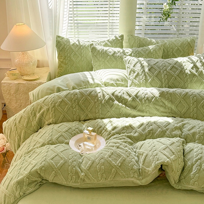 91家纺网 家纺一手货源 找家纺 沐珩家纺 2026新款亲肤舒适加厚保暖塔芙绒牛奶绒系列四件套 香草绿