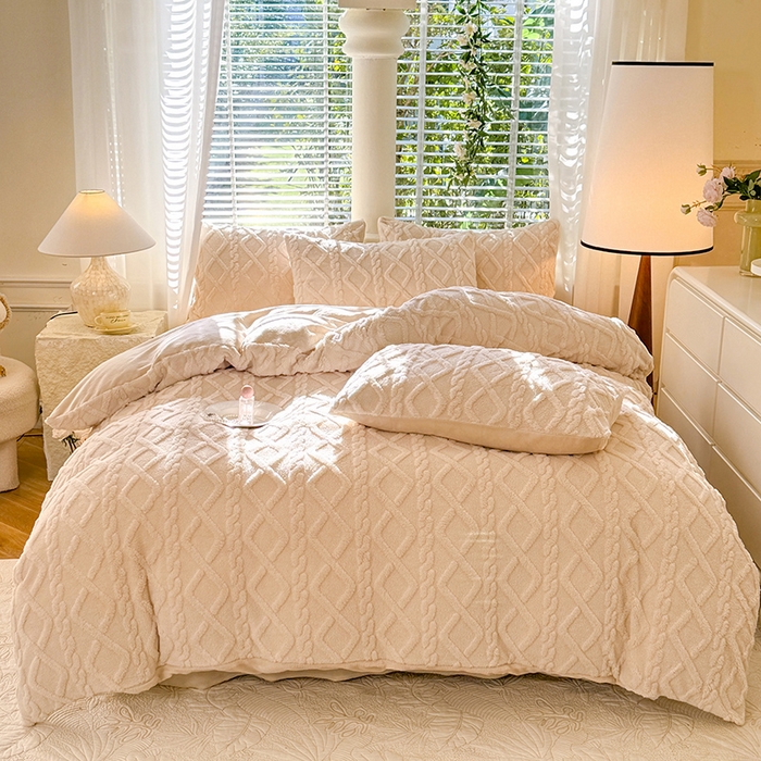 沐珩家纺 2026新款亲肤舒适加厚保暖塔芙绒牛奶绒系列四件套 奶油咖