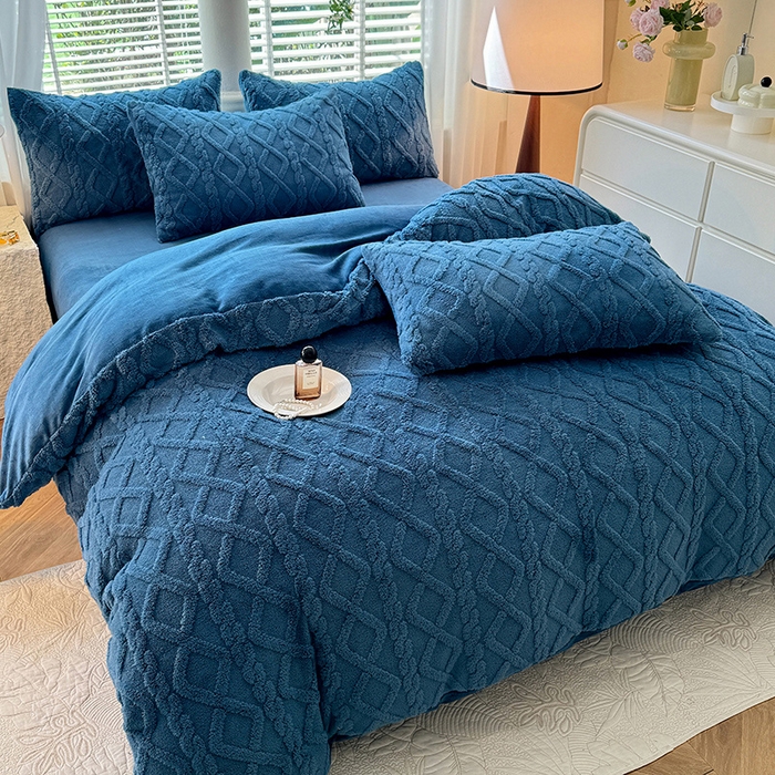 91家纺网 家纺一手货源 找家纺 沐珩家纺 2026新款亲肤舒适加厚保暖塔芙绒牛奶绒系列四件套 莱茵蓝