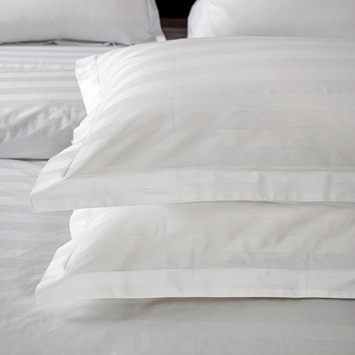 91家纺网 家纺一手货源 找家纺 沐珩家纺 2026新款星级酒店缎条四件套 白色缎条