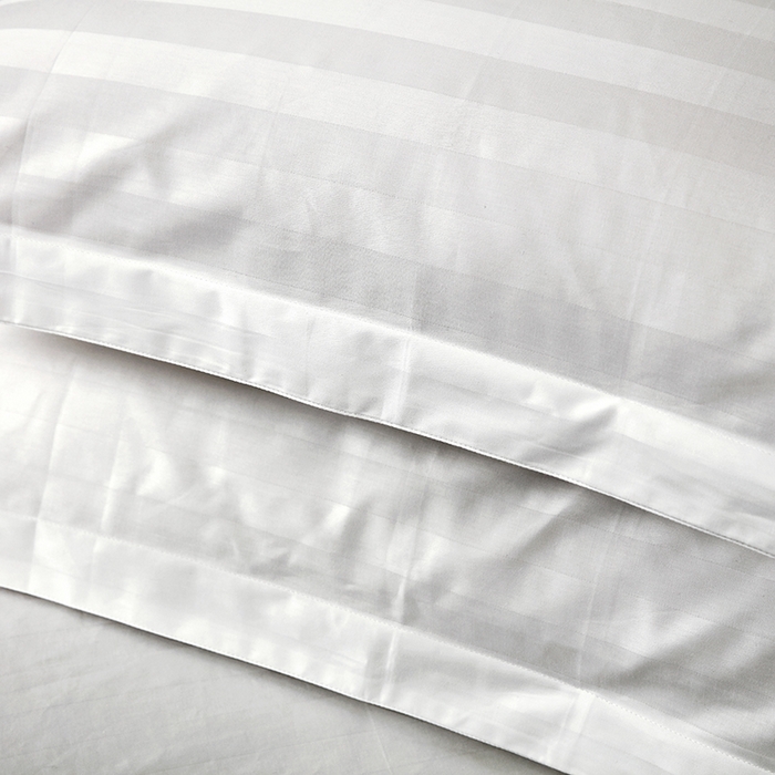 91家纺网 家纺一手货源 找家纺 沐珩家纺 2026新款星级酒店缎条四件套 白色缎条