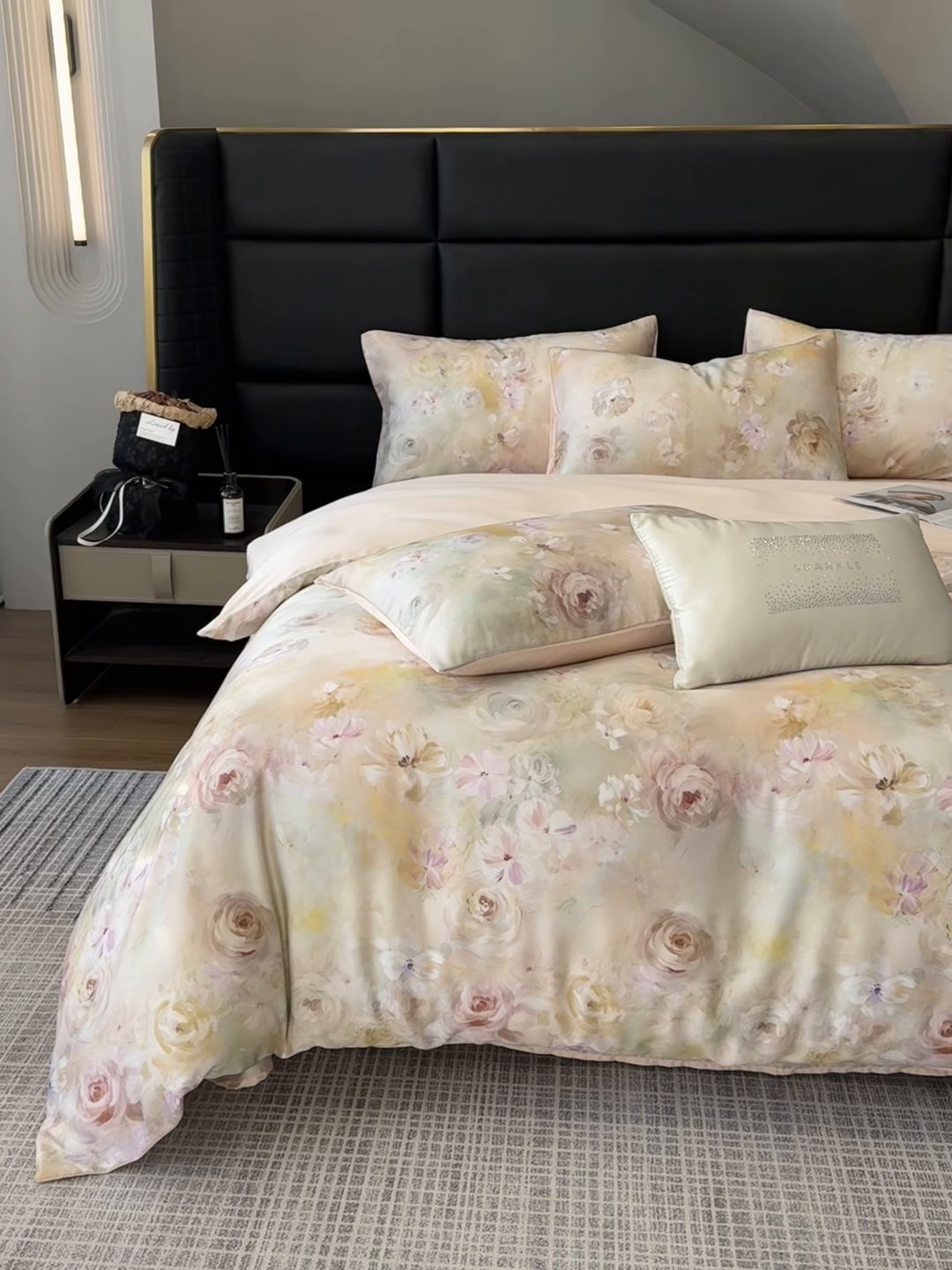 91家纺网 家纺一手货源 找家纺 优贝家纺 2026新款100%莱赛尔天丝面料数码印花四件套 春色满园