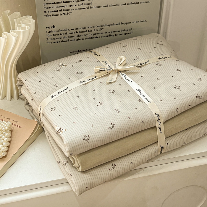 亿梵家居 2025新款A类母婴级有氧全棉纯棉双层纱纯棉印花四件套-叠拍图春夏气息