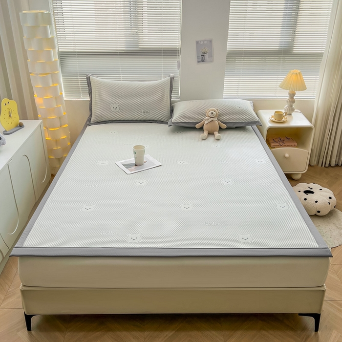 91家纺网 家纺一手货源 找家纺 （总）凯罗 2026新款可水洗凉豆豆夏季席子凉席三件套