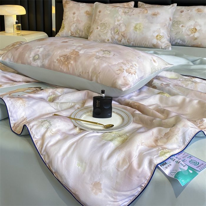 91家纺网 家纺一手货源 找家纺 优贝家纺 2026新款100%莱赛尔天丝面料数码印花天丝夏被四件套 花开半夏