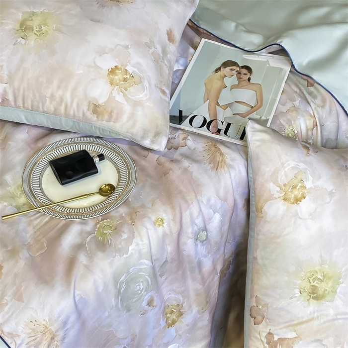 91家纺网 家纺一手货源 找家纺 优贝家纺 2026新款100%莱赛尔天丝面料数码印花天丝夏被四件套 花开半夏