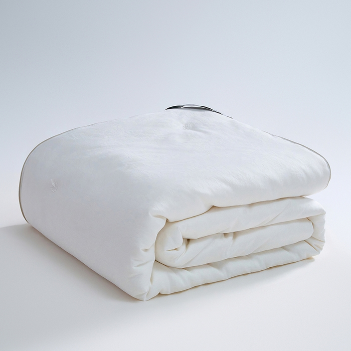 91家纺网 家纺一手货源 找家纺 茧月家纺 2026新款全棉蚕丝被100%柞蚕丝 纯手工蚕丝夏被 国标合格品支持检测 牡丹花-白色