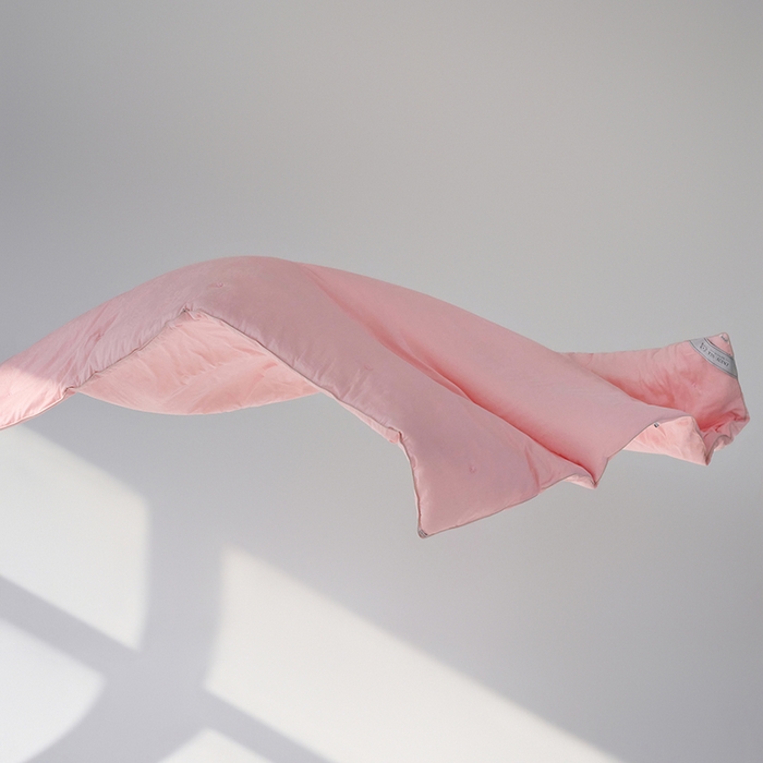 91家纺网 家纺一手货源 找家纺 茧月家纺 2026新款全棉蚕丝被100%柞蚕丝 纯手工蚕丝夏被 国标合格品支持检测 牡丹花-粉玉