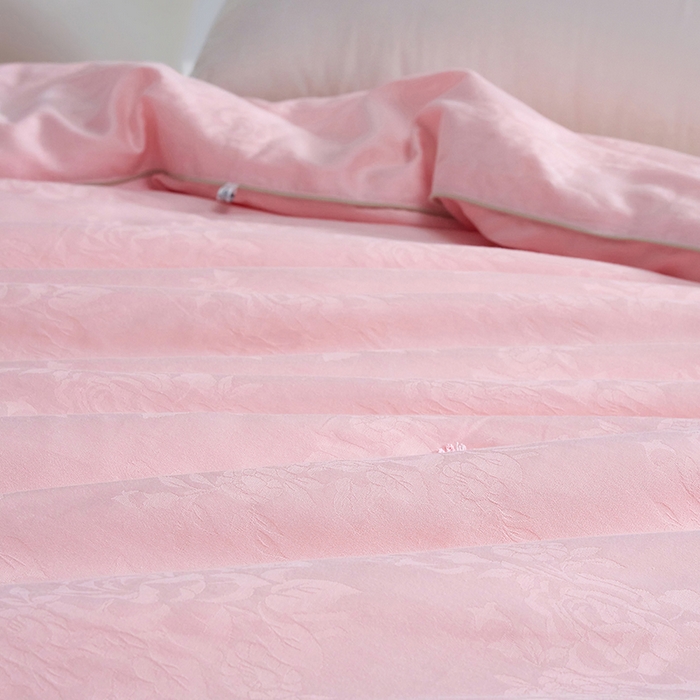 91家纺网 家纺一手货源 找家纺 茧月家纺 2026新款全棉蚕丝被100%柞蚕丝 纯手工蚕丝夏被 国标合格品支持检测 牡丹花-粉玉