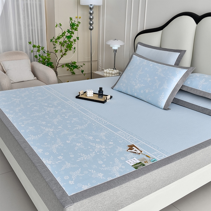 91家纺网 家纺一手货源 找家纺 小牛席业 2026新款半定位小提花凉感冰丝席系列凉席藤席冰藤双面席冰丝席竹席凉席空调席草席三件套 蓝色