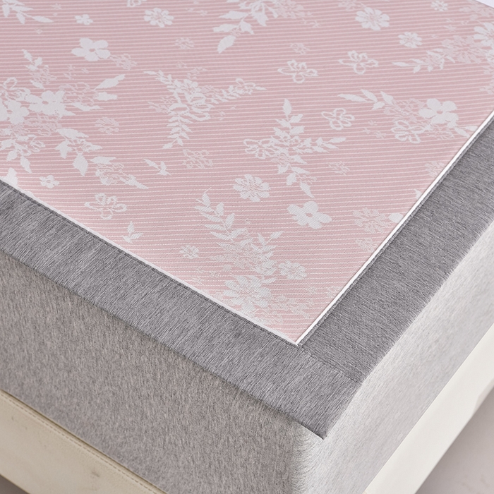 91家纺网 家纺一手货源 找家纺 小牛席业 2026新款半定位小提花凉感冰丝席系列凉席藤席冰藤双面席冰丝席竹席凉席空调席草席三件套 粉色